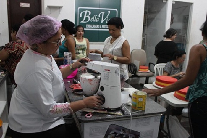 Bella Vista - Embalagens e Festas realizou mais um curso com sucesso