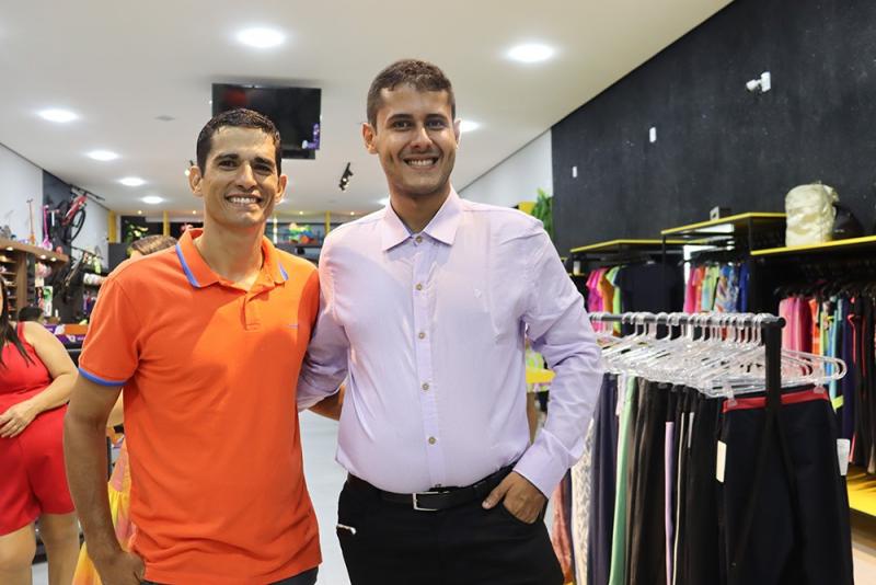 Brumado: Beto Bike inaugura nova loja e em parceria com Cezar de Lin anuncia novos empreendimentos