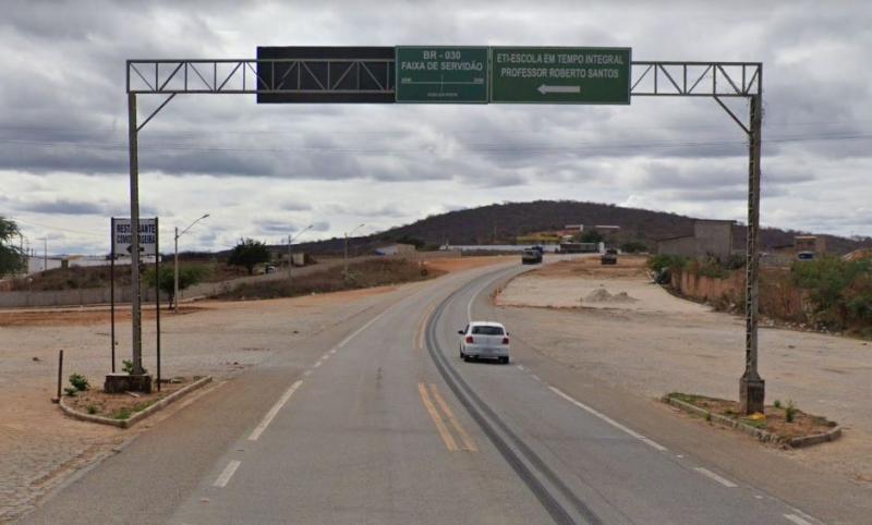 Desaparecido, idoso é encontrado após surto em anel viário da BR-030 em Brumado 