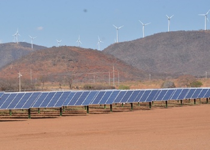 Bahia lidera na geração de energia solar e eólica no país