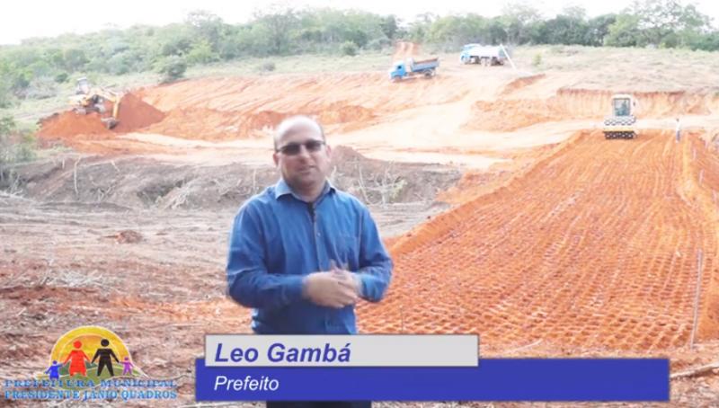 Vídeo: Prefeitura de Jânio Quadros segue construindo barragens para amenizar crise hídrica no município