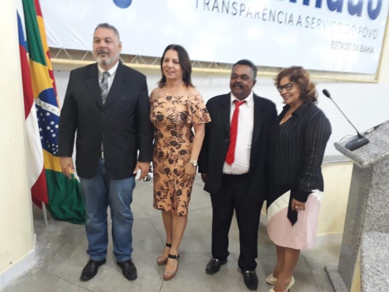 Câmara de Vereadores de Brumado elege chapa única e reconduz Léo Vasconcelos para o cargo de presidente