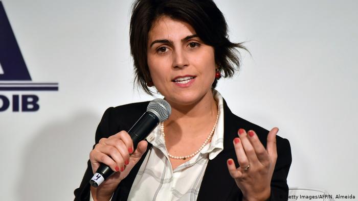 Manuela D'Ávila confirma ter posto hacker em contato com Greenwald