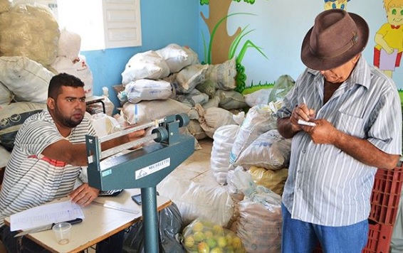 Guajeru: Teve início nova proposta do PAA Alimentos 