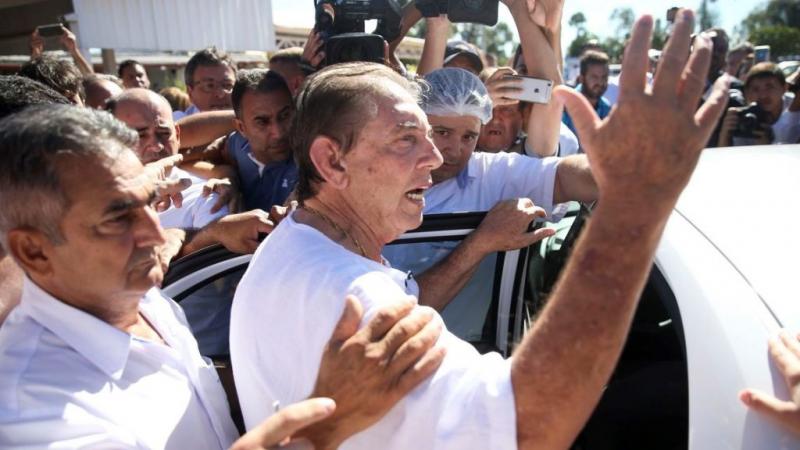 João de Deus se entrega à polícia e é preso em GO
