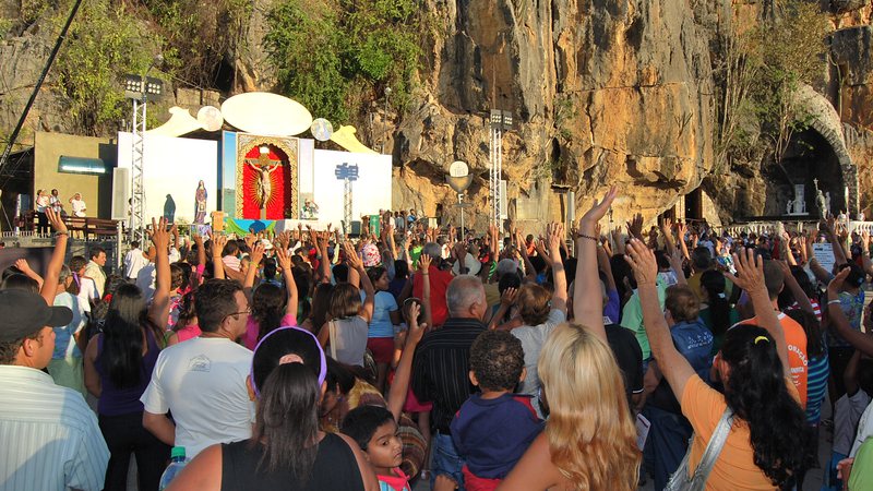 Turismo religioso reúne cerca de 600 mil pessoas em Bom Jesus da Lapa
