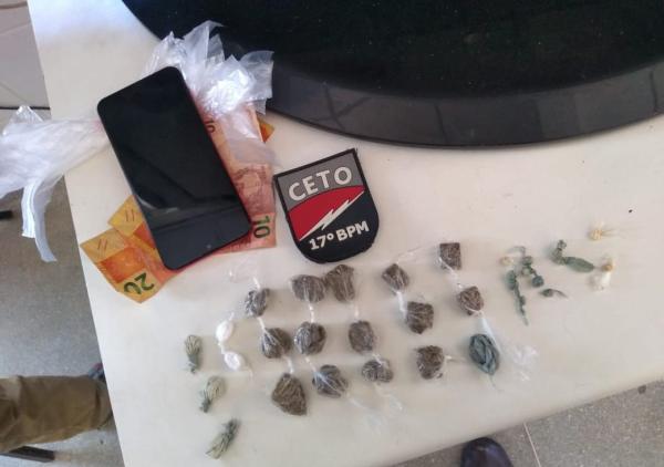 Homem é preso acusado de tráfico de drogas em Guanambi