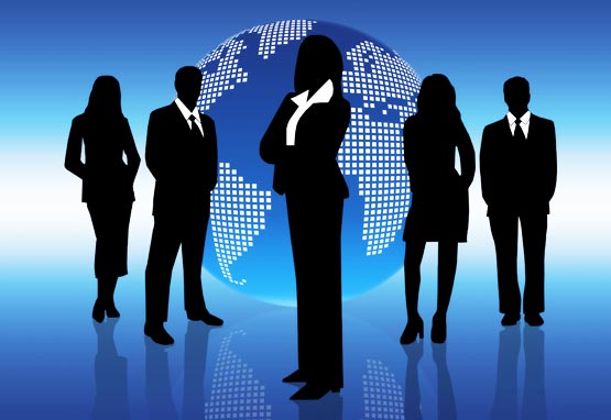 Dos 27,4 mil registros de candidaturas, 8,4 mil são de mulheres