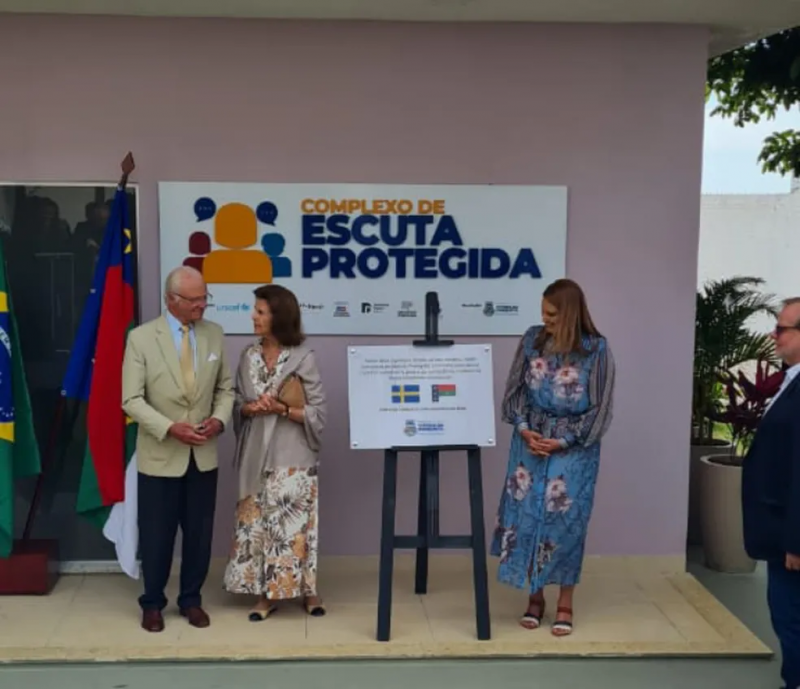 Rainha e rei da Suécia visitam complexo que acolhe crianças e adolescentes vítimas ou testemunhas de violência em Conquista