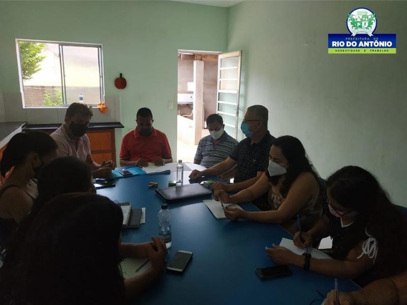 Rio do Antônio: Reunião com o CME discute as diretrizes e ações de melhoria para a rede municipal de ensino