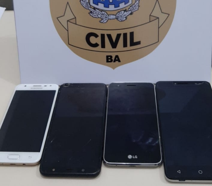Polícia Civil realiza 'Operação Sem Fio' e recupera celulares roubados e furtados