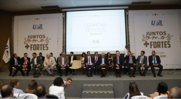 Eures Ribeiro é reeleito presidente da União dos Municípios da Bahia (UPB)