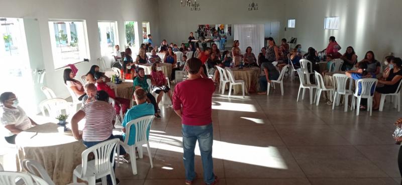 Aracatu: Dia dos avós é comemorado no centro de Convivência do Idoso