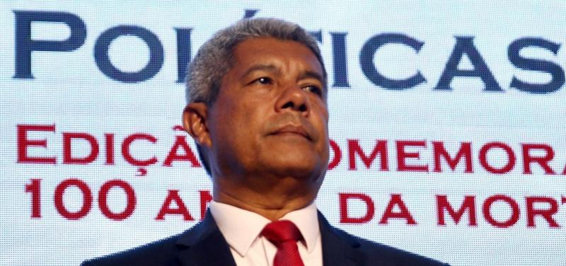 Jerônimo vai a Brasilia para participar de evento com Lula e se reunir com ministros