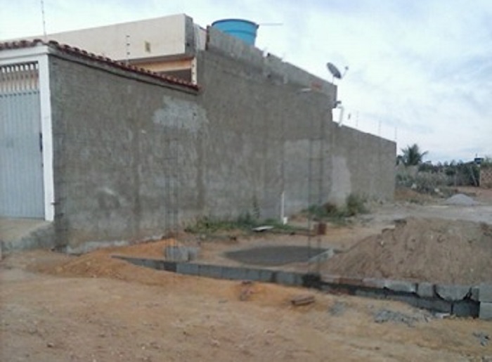 Moradores de Vila Mariana, em Caraíbas, reclamam que prefeitura realizou doação de terreno de maneira irregular no distrito