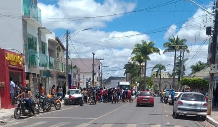 Barra da Estiva: Homem morre após assaltar farmácia no centro da cidade