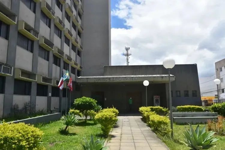 Homens são condenados a mais de 18 anos de prisão por homicídio e roubo em Vitória da Conquista