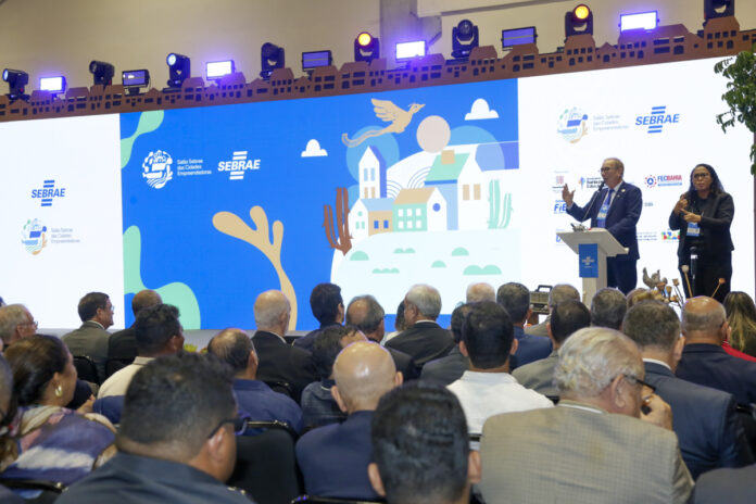 Rio do Antônio Marcou presença no Encontro Estadual de Prefeitos da Bahia durante Salão Sebrae das Cidades Empreendedoras