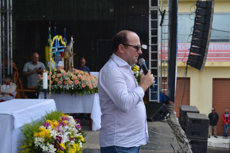 Festa do padroeiro movimenta tradição e fé em Presidente Jânio Quadros