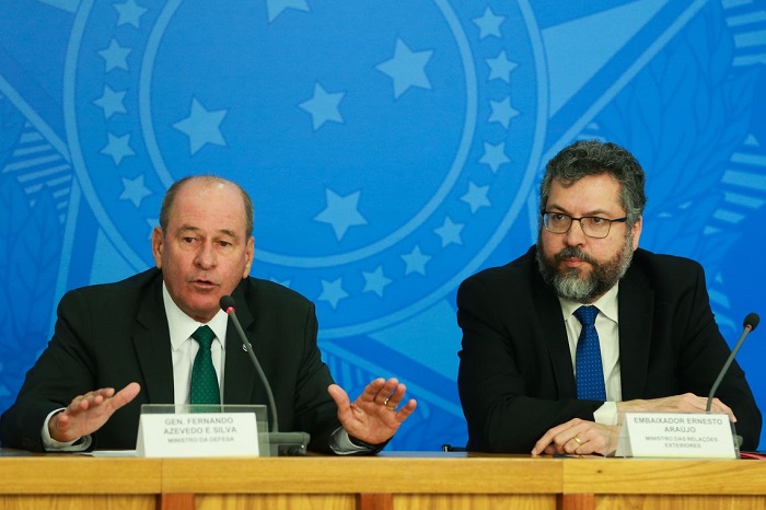 Brasileiros repatriados da China ficarão de quarentena em Goiás