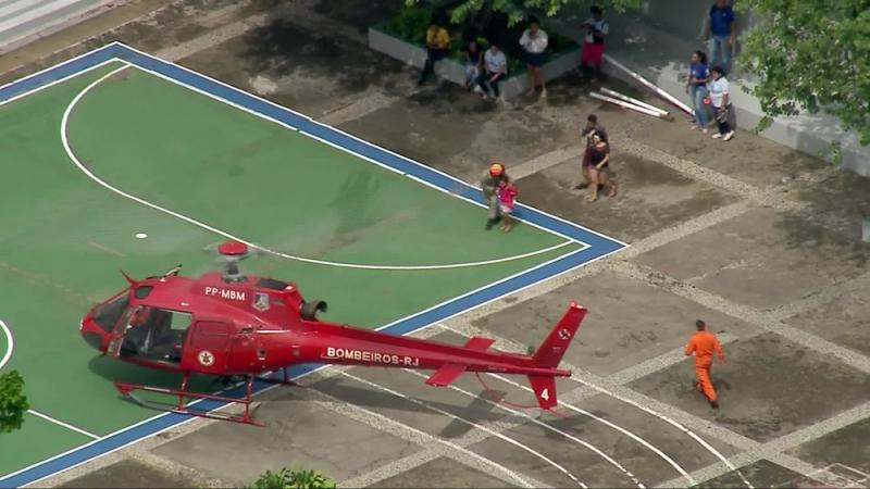 Chuva deixa 5 mortos, causa deslizamentos e quedas de árvores no Rio