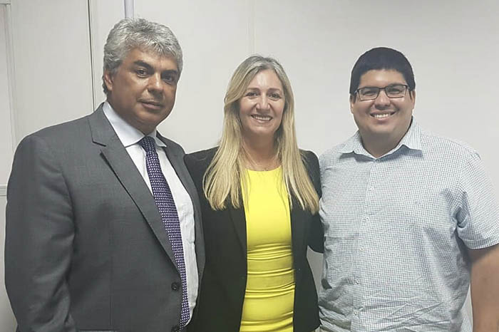 Com o apoio do deputado Robinho, prefeita de Malhada de Pedras busca apoio do Bahiatursa para os festejos juninos