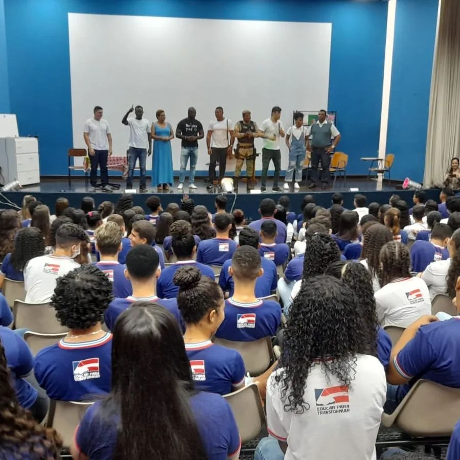 Grupo de Teatro da Polícia Militar realizou apresentação em Brumado