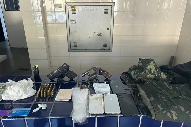 Ação da polícia militar em Brumado, termina com um morto e cinco presos