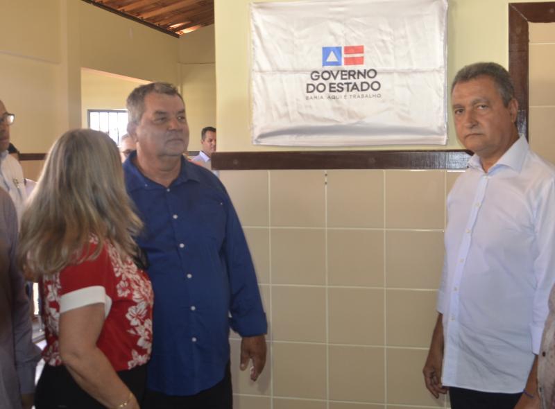 Em Rio do Antônio, Rui inaugura escola com capacidade para 600 alunos
