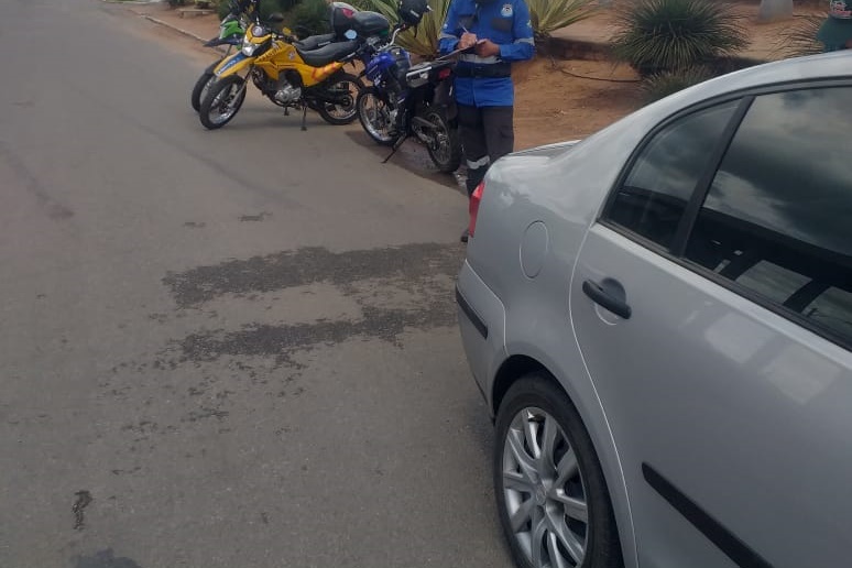 Vendedor de queijos fica gravemente ferido após ser atropelado em Guanambi