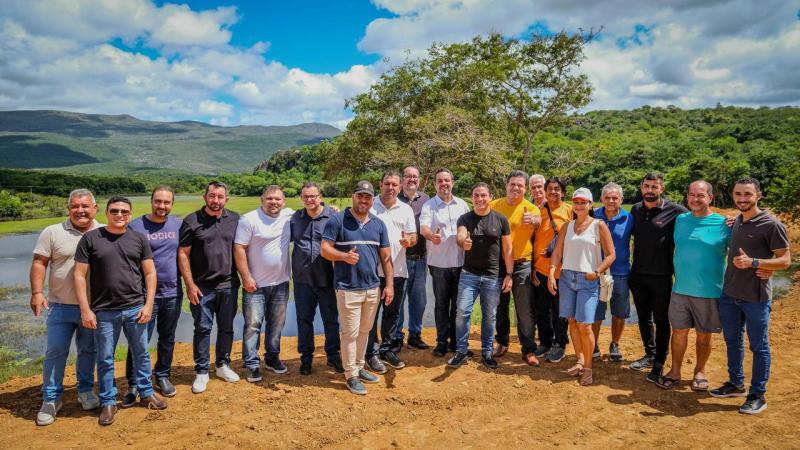 Lucas Reis destaca avanços em Tanhaçu e Ituaçu e reforça parceria para desenvolvimento dos municípios