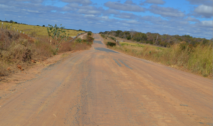 BA-160, que liga Ibotirama a Bom Jesus da Lapa, será recuperada; informou a Secom
