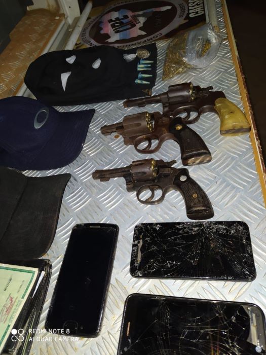 Envolvidos em tentativa de assalto a banco e roubo de veículo morrem em confronto com a Caesg em Caculé 