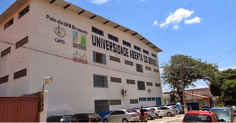 UFBA abre curso de pós-graduação na Universidade Aberta do Brasil em Brumado