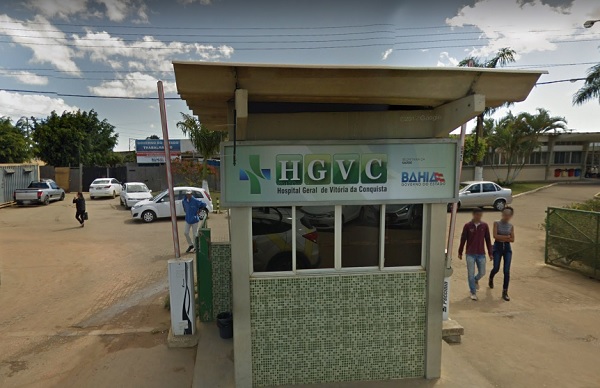 Idosa tenta proteger filho de tiros em Vitória da Conquista e ambos são baleados