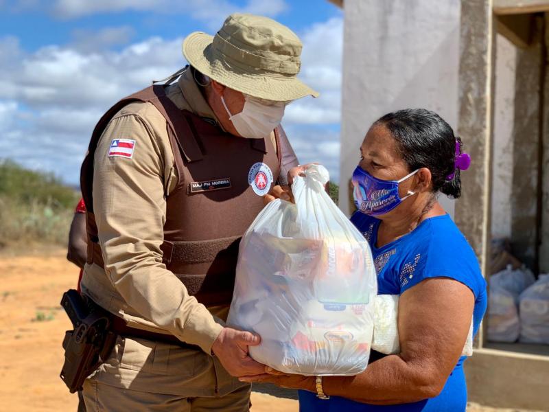 Polícia Militar segue com ações para os mais vulneráveis na pandemia