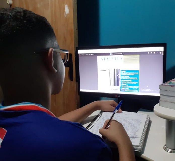 Projeto Enem 100% promove aulão virtual de Língua Portuguesa nesta sexta-feira (16)