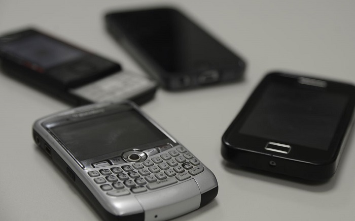 Recadastro para clientes de celular pré-pago começa nesta quarta