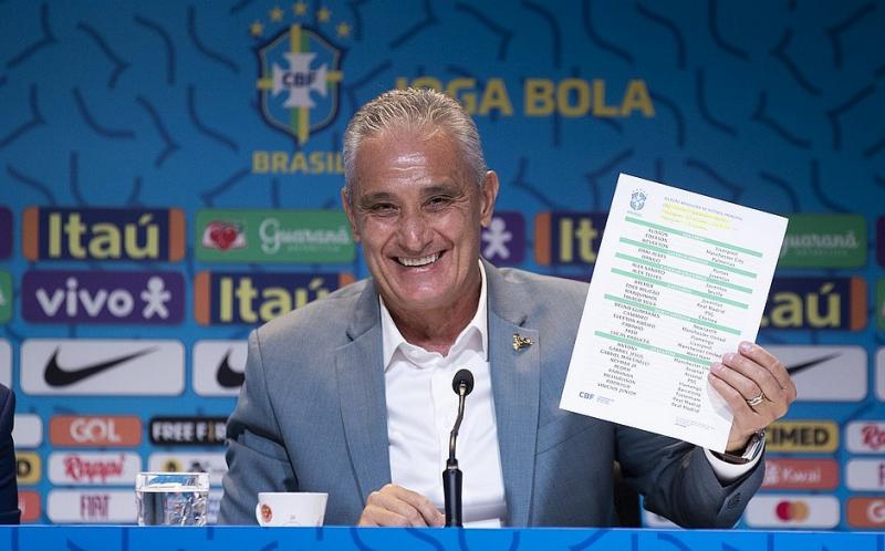Tite divulga a lista dos 26 jogadores da Seleção Brasileira para a Copa