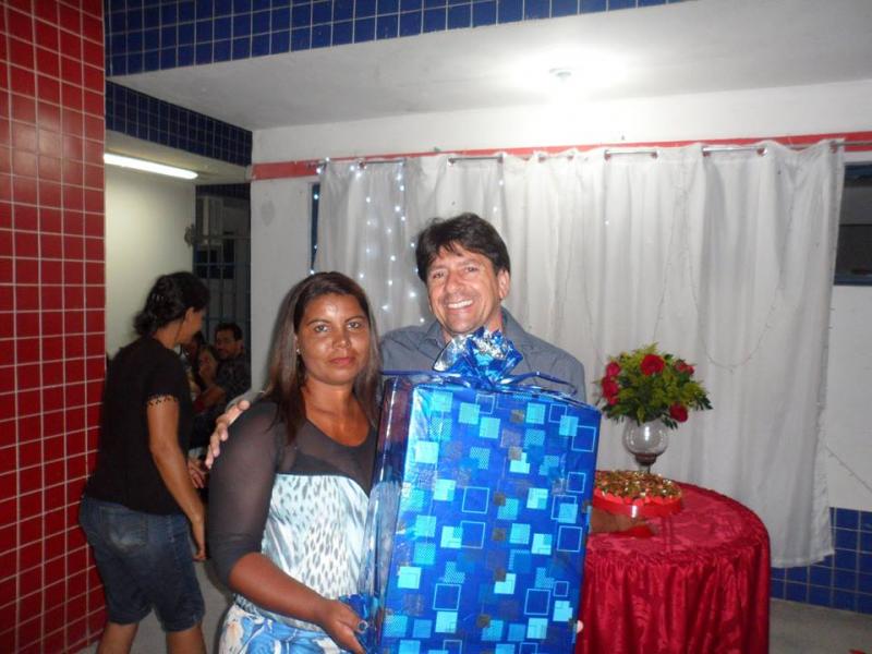 Prefeitura de Aracatu promove confraternização aos garis e trabalhadores dos serviços gerais