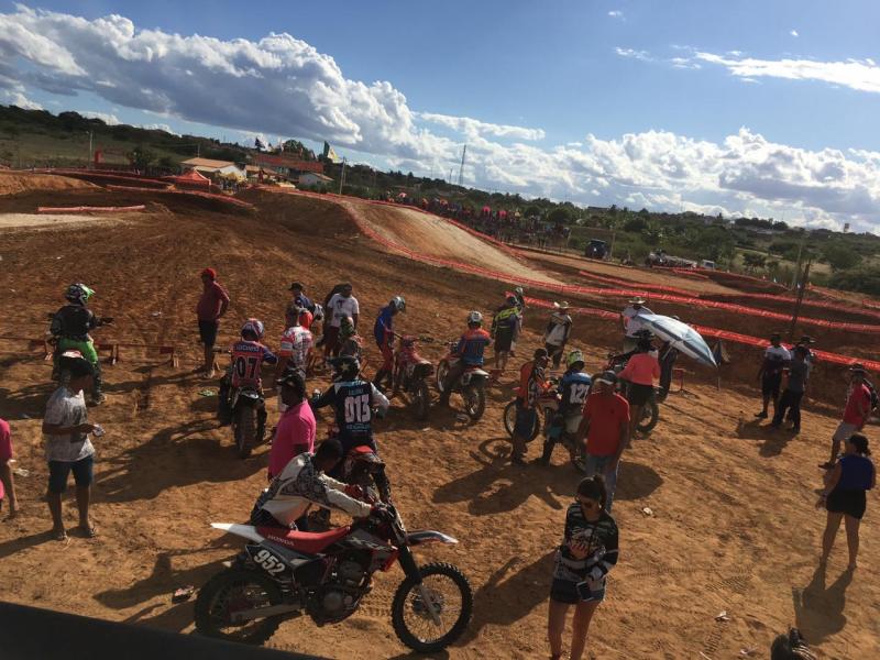 Prefeitura de Guajeru realiza com sucesso a Final da Copa Brasil de Supercross