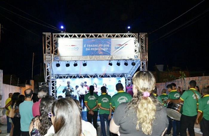 Prefeitura de Brumado amplia ações estruturantes no Bairro Malhada Branca; pavimentações em 12 ruas