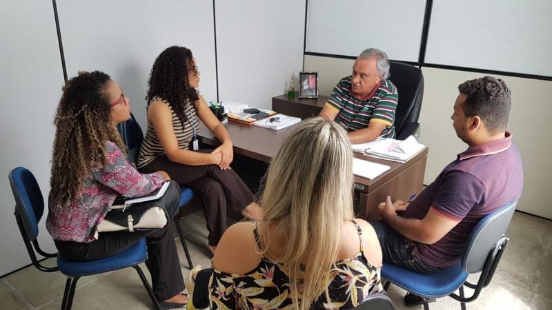 Guanambi: Secretário de Administração discute com representantes do IEL a renovação do Convênio de Estágio