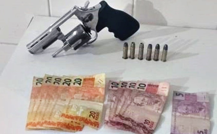 Homem é preso por porte ilegal de arma de fogo em Guanambi
