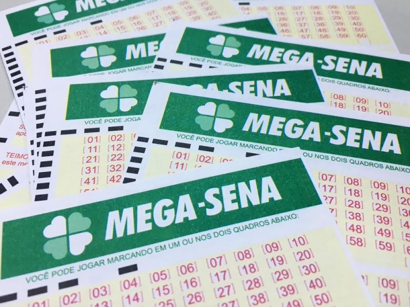 Mega-Sena pode pagar prêmio no valor de R$ 35 milhões neste sábado