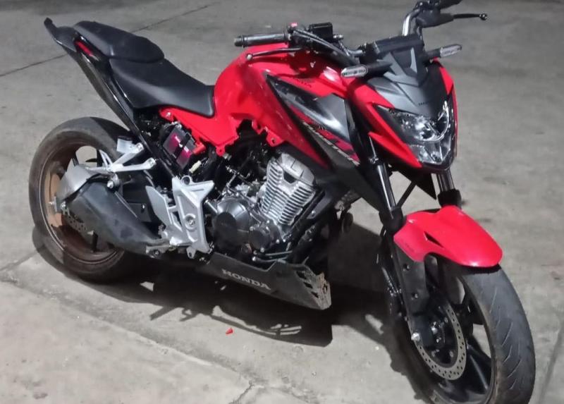 PM recupera veículo roubado de concessionária durante a madrugada em Brumado