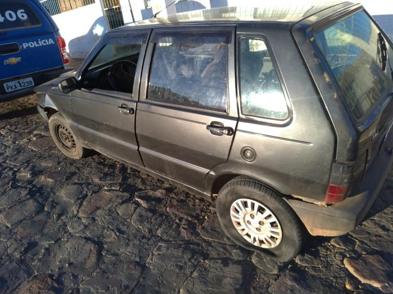 Veículo com restrição de furto é  recuperado pela PM em Tanhaçu 