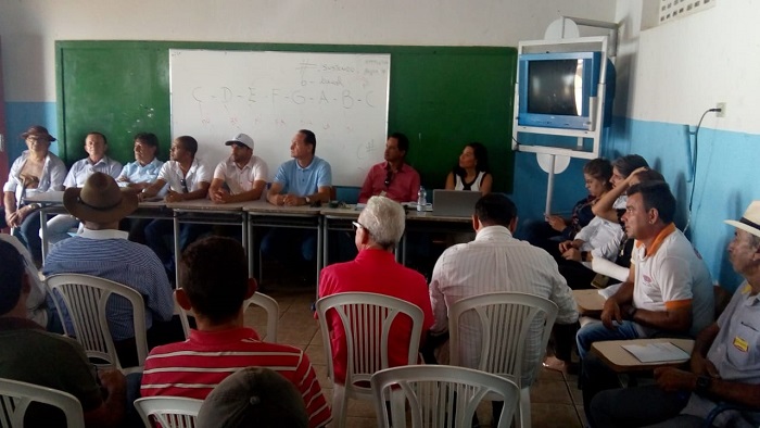 Prefeitura de Rio do Antônio promove reunião para debater criação de Cooperativa da Agricultura Familiar