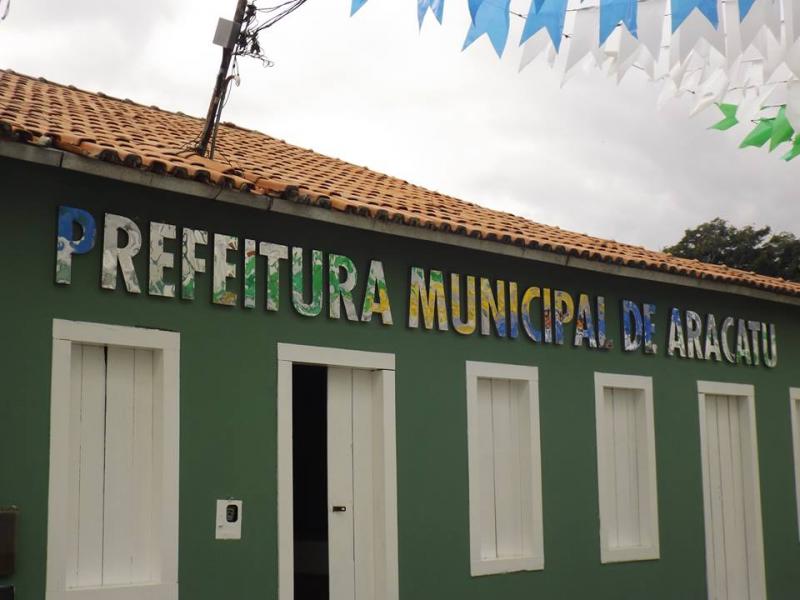 Prefeitura de Aracatu emite nota de esclarecimento sobre suspensão de homologação de certame