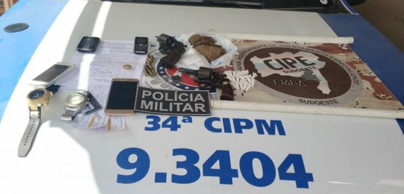Duas pessoas morrem em confronto com a Cipe Sudoeste em Barra da Estiva; arma e drogas foram apreendidas